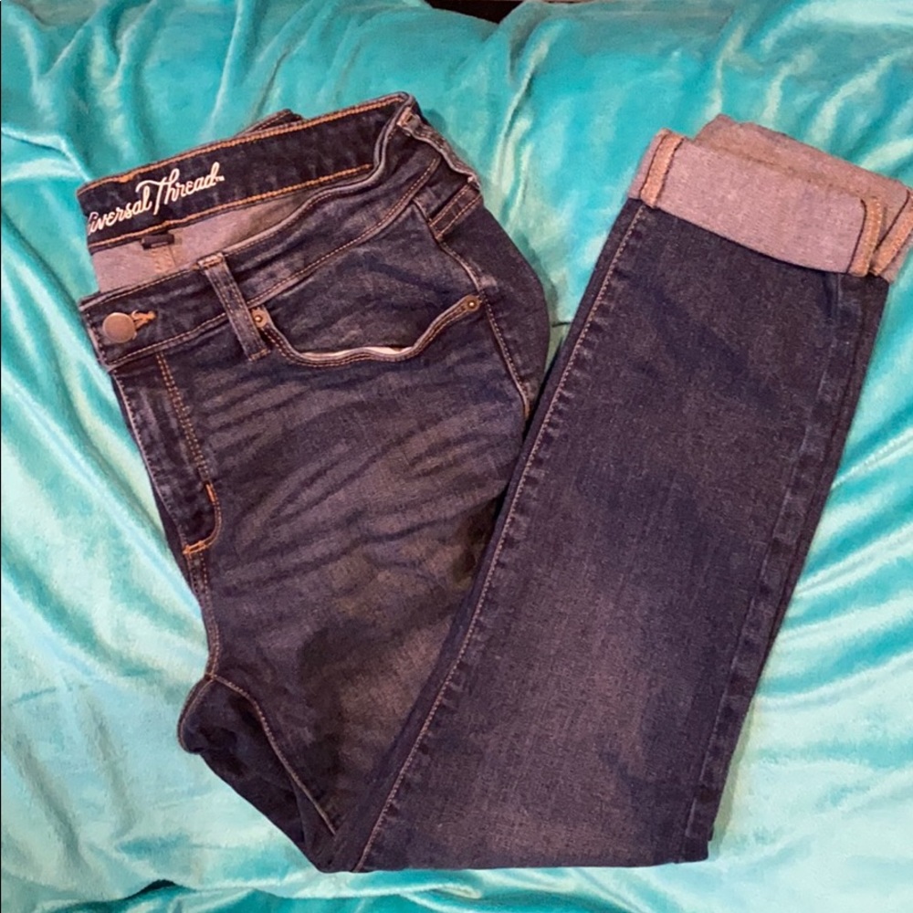 Universal Threads women’s jeans